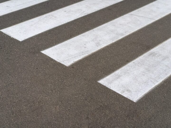 Sekcja zwłok ujawnia przyczynę tragicznego wypadku 39-latki na ul. Cichej w Świdnicy