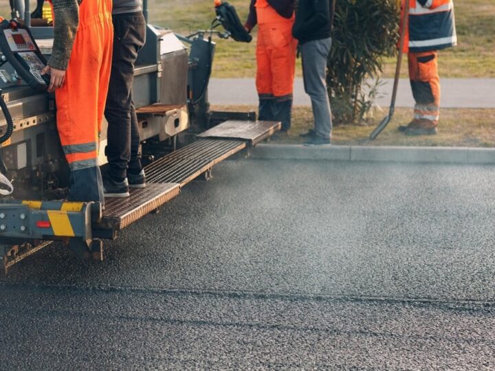 Droga w Bagnieńcu zamknięta – bezpieczeństwo mieszkańców priorytetem