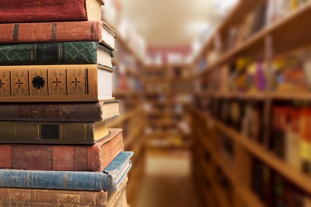 Ostatnie wolne miejsca na warsztaty chemiczne i logopedyczne w bibliotece!