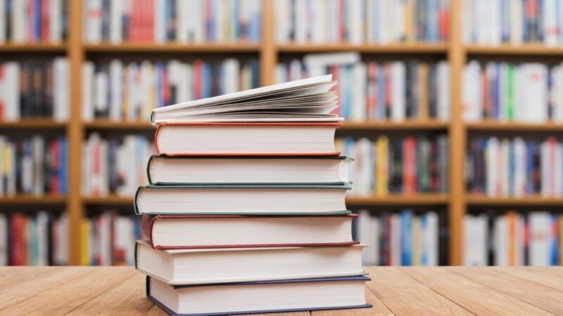 Wystawa zdjęć z planu serialu „Ołowiane dzieci” w Miejskiej Bibliotece Publicznej