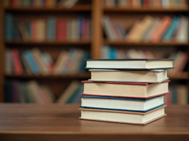 Dzień Kropki: Kreatywne zabawy i odkrywanie kształtów w bibliotece