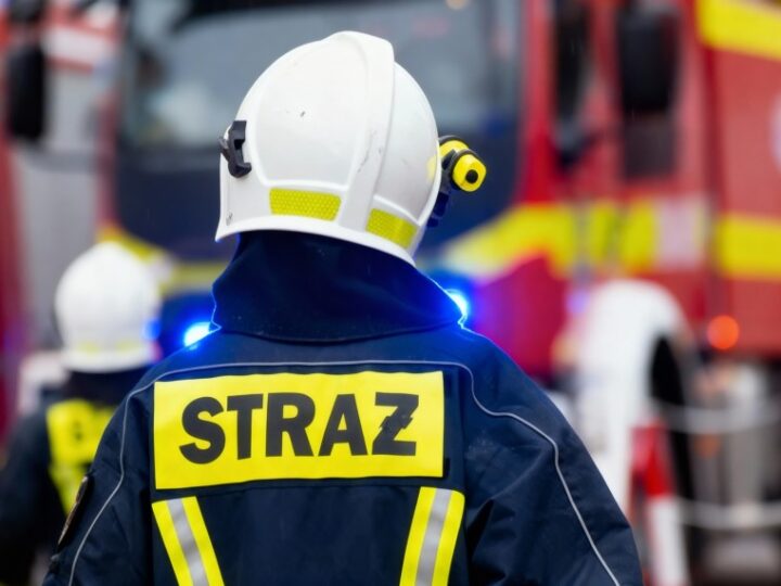 OSP Burkatów z nowym wozem strażackim dla bezpieczeństwa mieszkańców